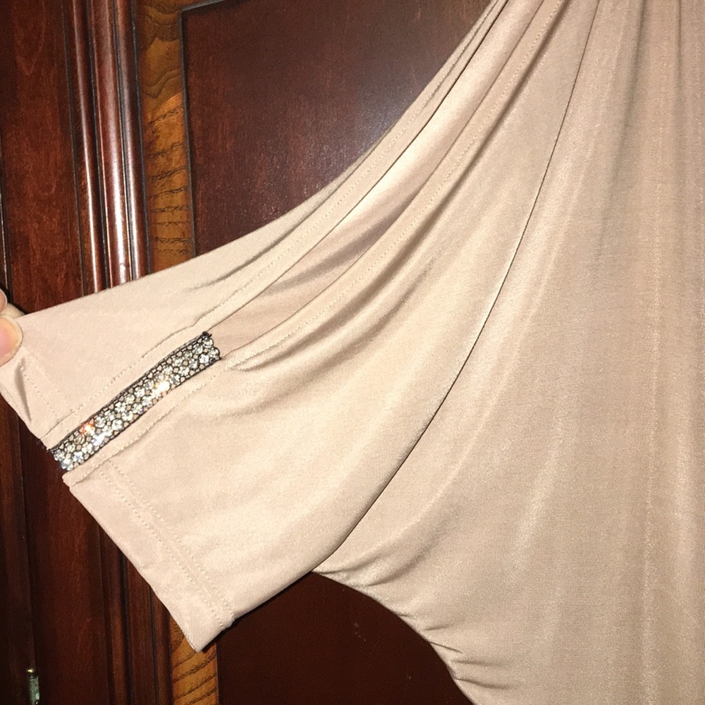 Shirt - Picture 4 of 4